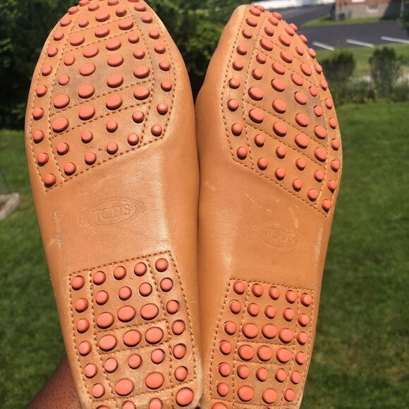Tod’s tan leather loafers size 5 - Picture 5 of 10
